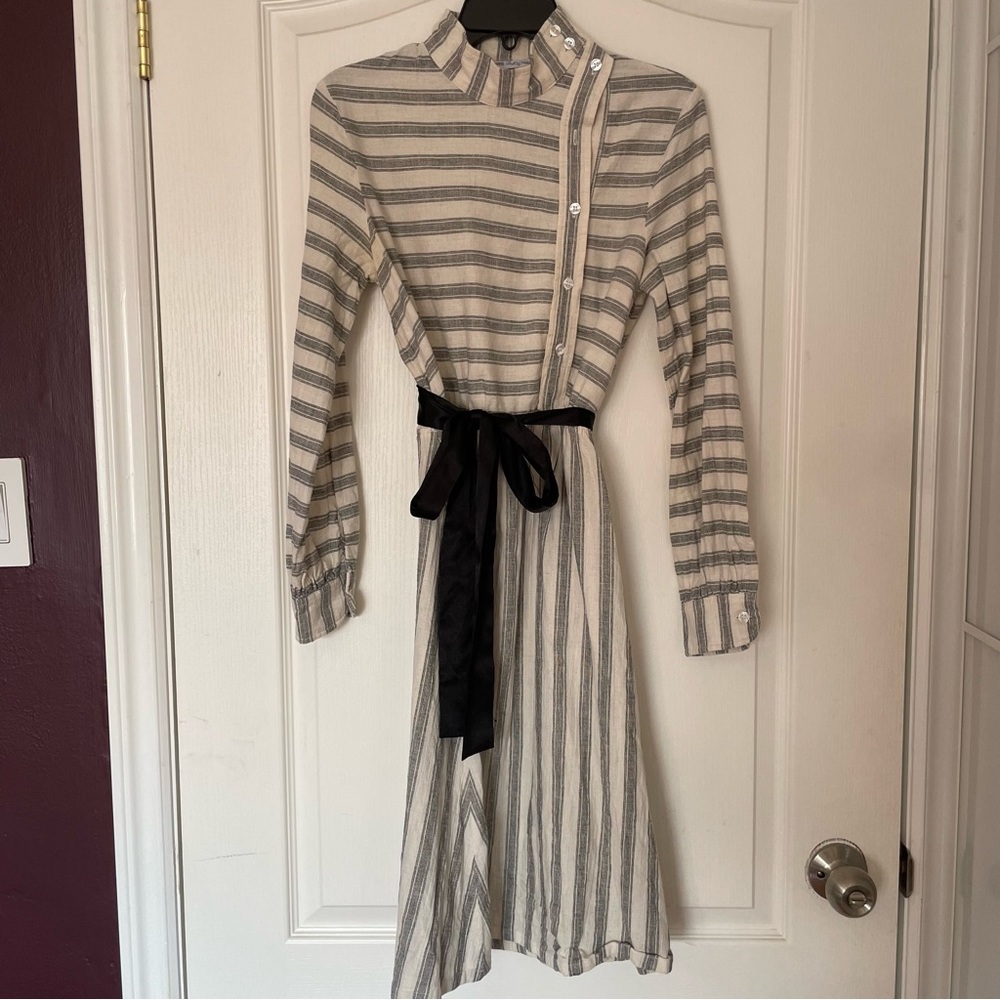Linen high neck dress. Built By Wendy 2010